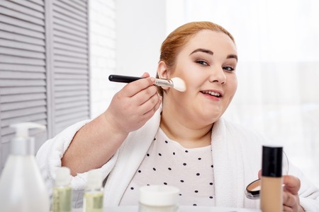 Natürliche Wege zur Unterstützung des Hormonhaushalts für eine gesunde Haut