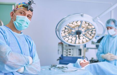 Effektivität von EMS-Training zur Körperformung: Wissenschaftliche Erkenntnisse und Erfahrungsberichte