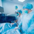 Psychologische Aspekte einer Facelift-Operation: Erwartungen und Realität in deutschen Gesellschaft