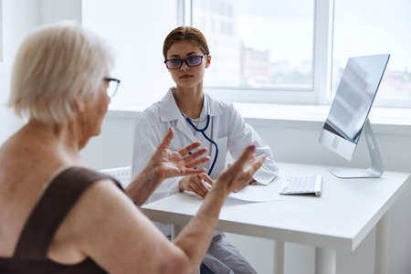 Die Rolle der Narbenkorrektur im deutschen Gesundheitssystem: Kassenleistungen und Privatleistungen