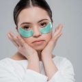 Chemische Peelings und Hauttypologie: Individuelle Empfehlungen für verschiedene Hauttypen