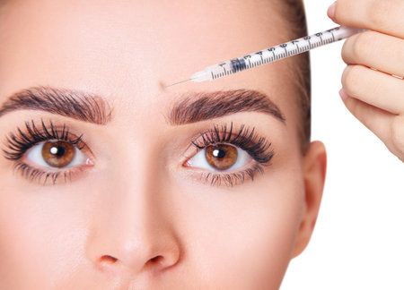 Nachhaltige Ergebnisse: Wie langfristig wirken Botox & Filler? Wissenschaftliche Studien im Fokus