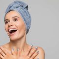 Chemisches Peeling und Sonnenschutz: Die wichtigsten Maßnahmen für den Alltag