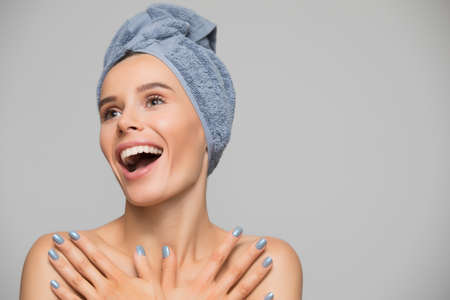 Chemisches Peeling und Sonnenschutz: Die wichtigsten Maßnahmen für den Alltag
