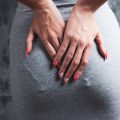 Vaginalverjüngung per Operation: Von der Auswahl des Chirurgen bis zur vollständigen Genesung
