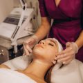 Mythen und Fakten rund um Faltenbehandlung mit Laser